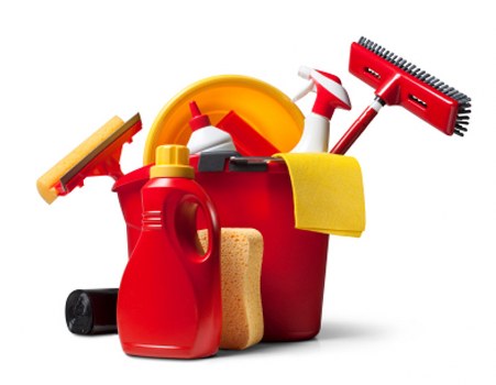 Cleaner working in a W9 apartment with local access considerations